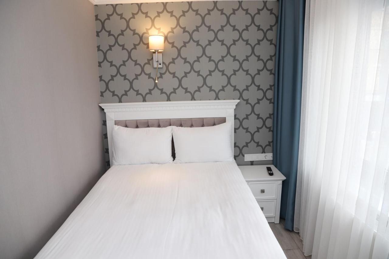 Novus Hotel Истанбул Екстериор снимка